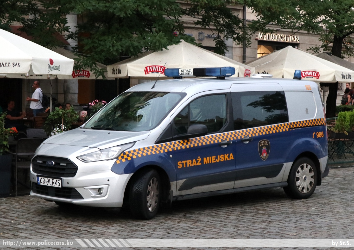 Four Tourneo, Straz Miejska Krakow, fotó: Sz.S.
Keywords: lengyel Lengyelország polish Poland rendőr rendőrautó police policecar