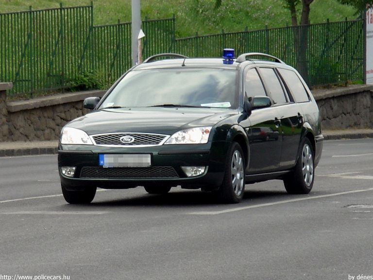 Ford Mondeo, fotó: dénes
