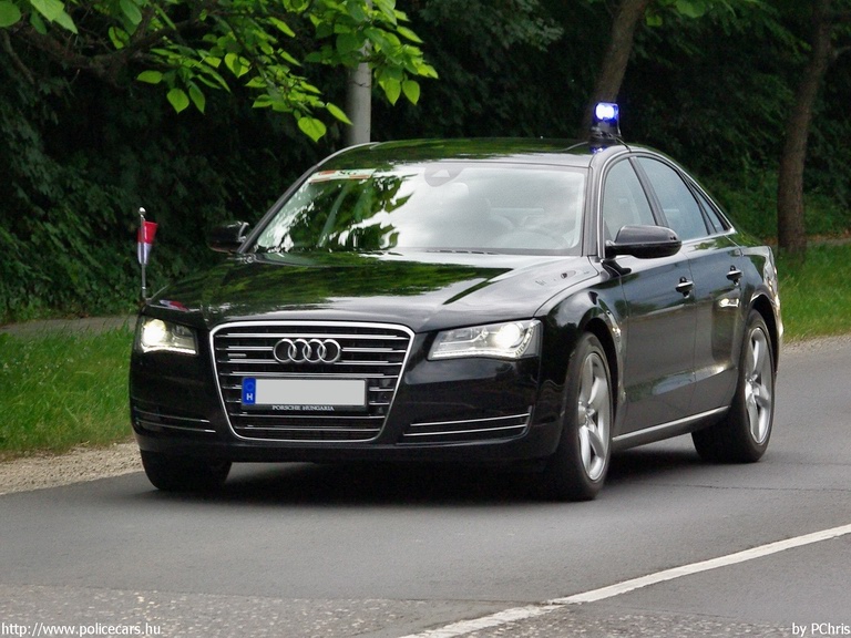 Audi A8, fotó: PChris
