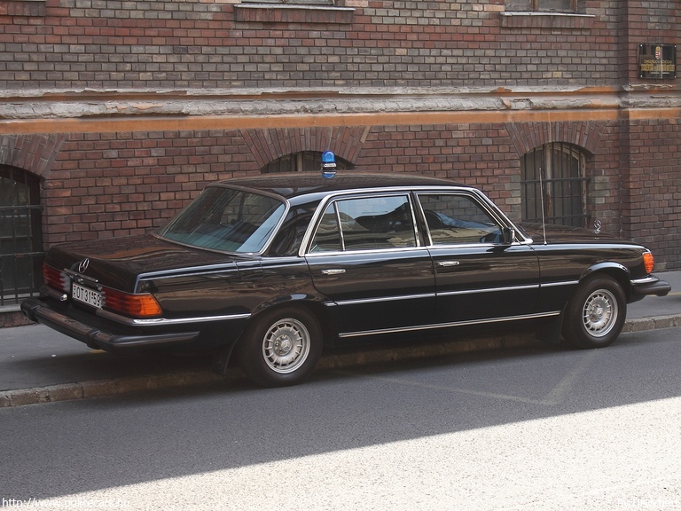 Mercedes-Benz 350 SEL W116, fotó: HNorbert
Keywords: OT31-59