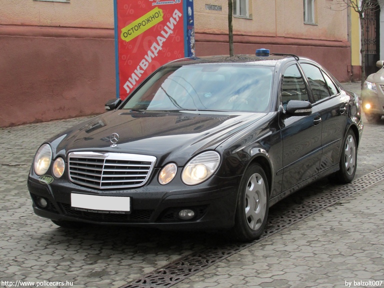 Mercedes-Benz W211, fotó: balzolt007
