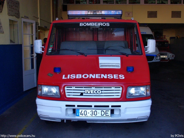 Iveco Daily, fotó: PChris
Keywords: tûzoltó tûzoltóautó tûzoltóság portugál Portugália