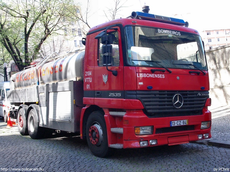 Mercedes Actros 2535, fotó: PChris
Keywords: tûzoltó tûzoltóautó tûzoltóság portugál Portugália