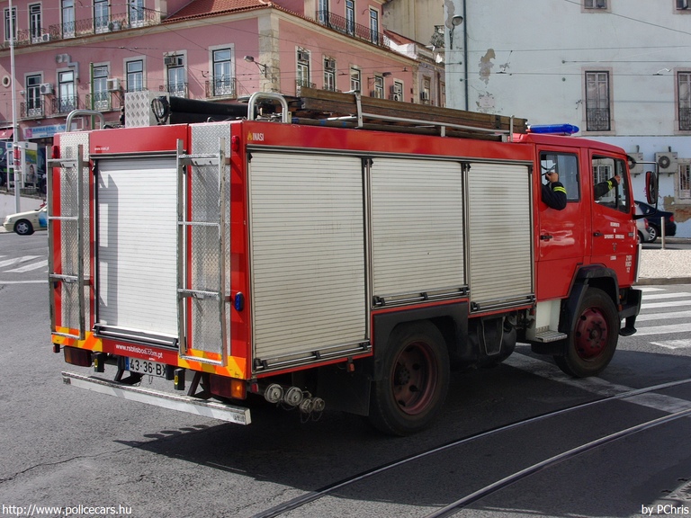 Mercedes 1117, fotó: PChris
Keywords: tûzoltó tûzoltóautó tûzoltóság portugál Portugália