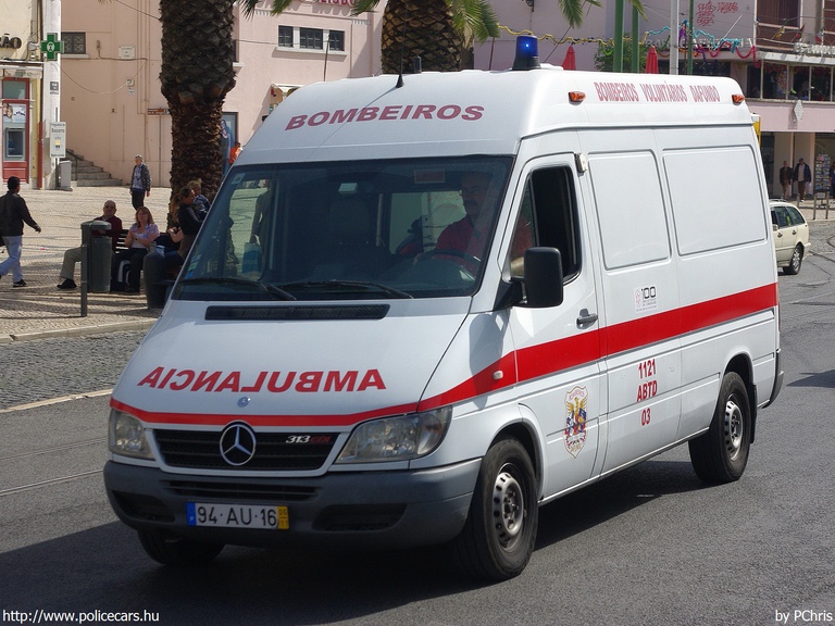 Mercedes-Benz Sprinter 313 CDI, fotó: PChris
Keywords: tûzoltó tûzoltóautó tûzoltóság portugál Portugália mentő mentőautó