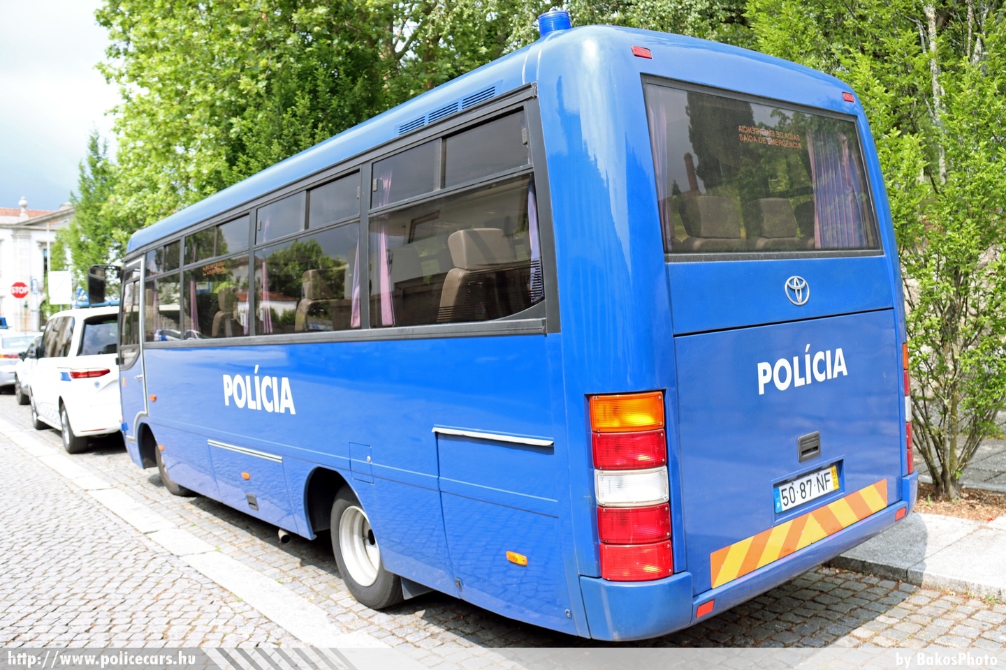 Toyota ?, Polícia de Segurança Pública, fotó: BakosPhoto
Keywords: portugál Portugália rendőr rendőrautó rendőrség Portugalia police policecar portuguese
