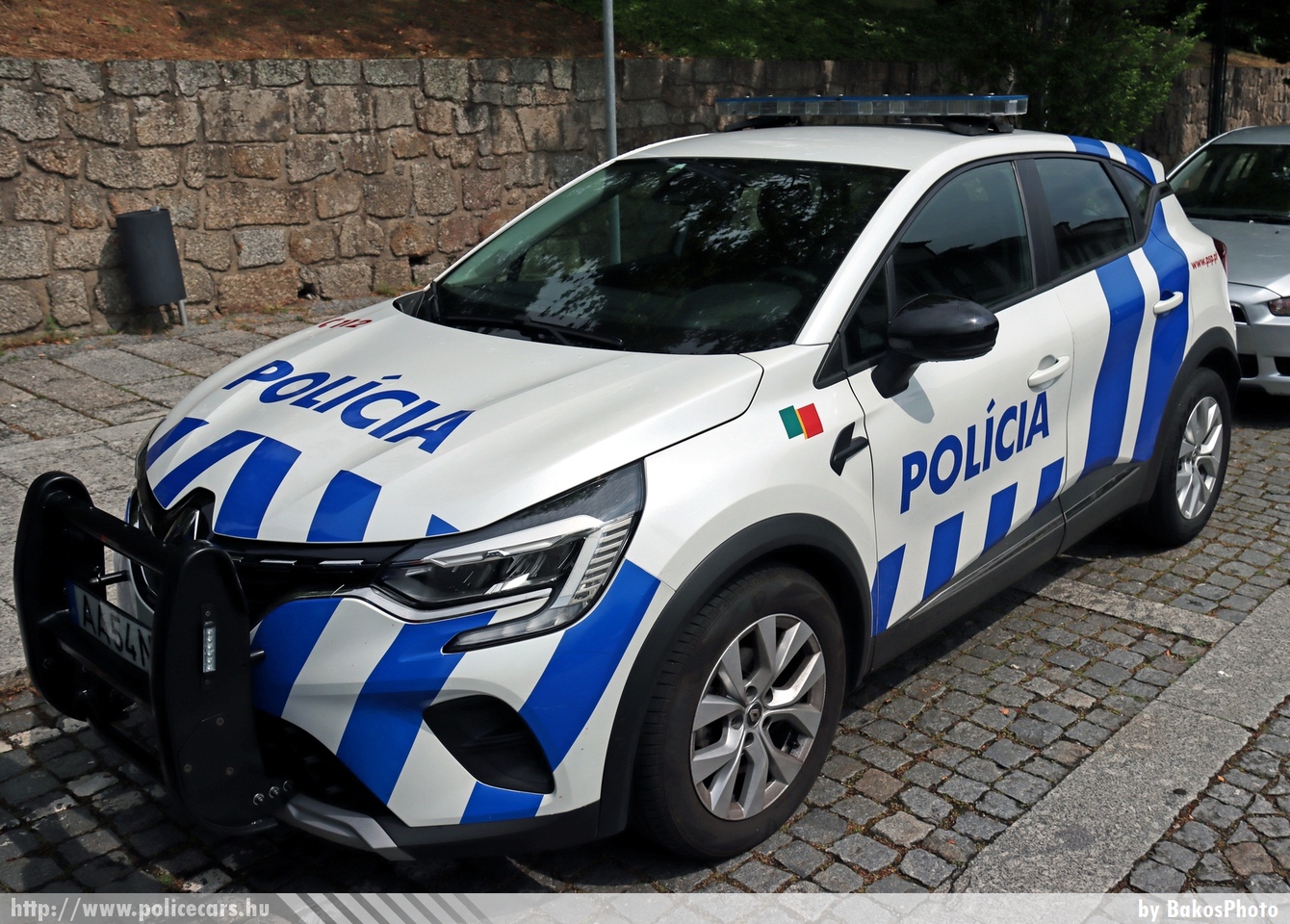 Renault Captur, Polícia de Segurança Pública, fotó: BakosPhoto
Keywords: portugál Portugália rendőr rendőrautó rendőrség Portugalia police policecar portuguese