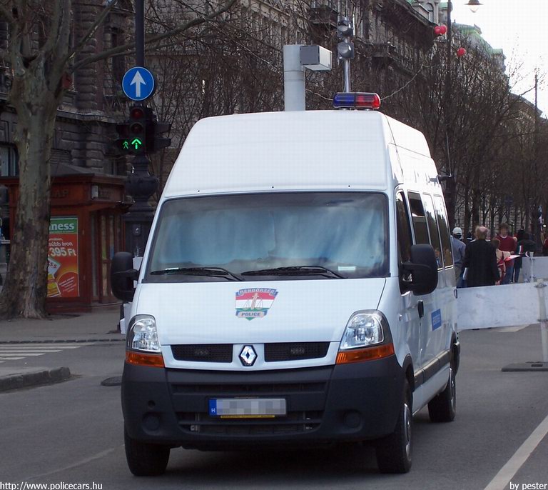 Renault Master, fotó: pester
Keywords: police policecar Hungary hungarian rendőrautó rendőrség rendőr magyar Magyarország