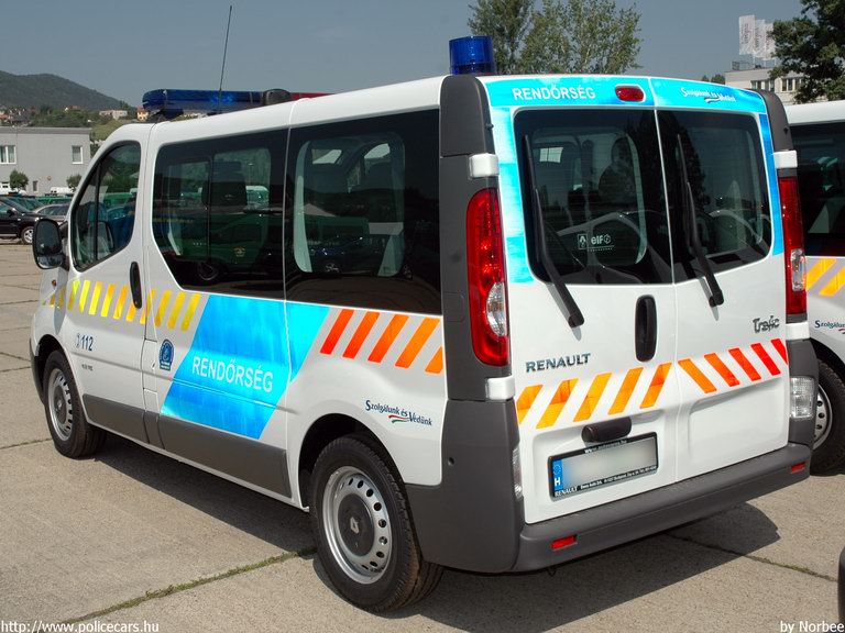 Renault Trafic, fotó: Norbee
Keywords: police policecar Hungary hungarian rendőrautó rendőrség rendőr magyar Magyarország
