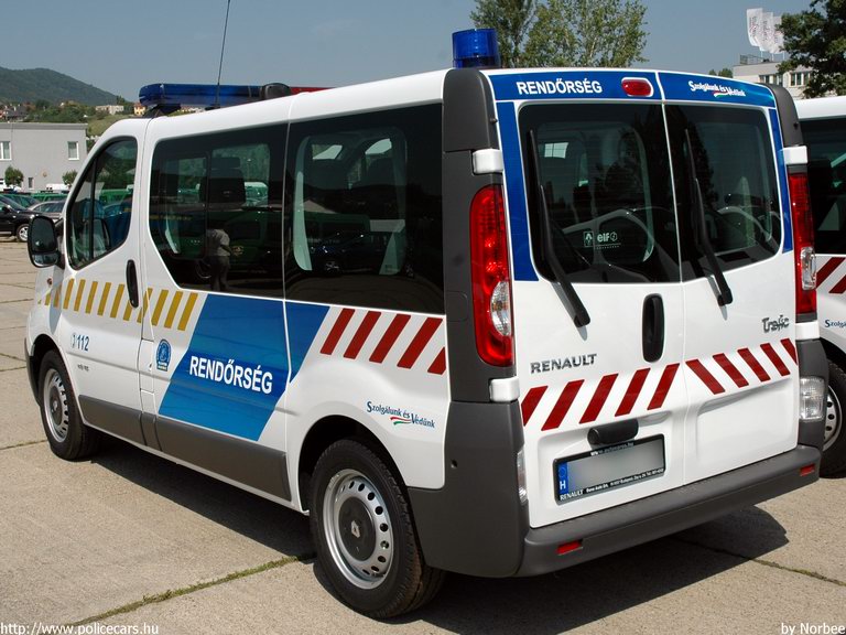 Renault Trafic, fotó: Norbee
Keywords: police policecar Hungary hungarian rendőrautó rendőrség rendőr magyar Magyarország