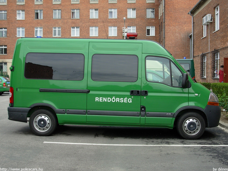 Renault Master, fotó: dénes
Keywords: police policecar Hungary hungarian rendőrség rendőrautó rendőr magyar Magyarország KST-905