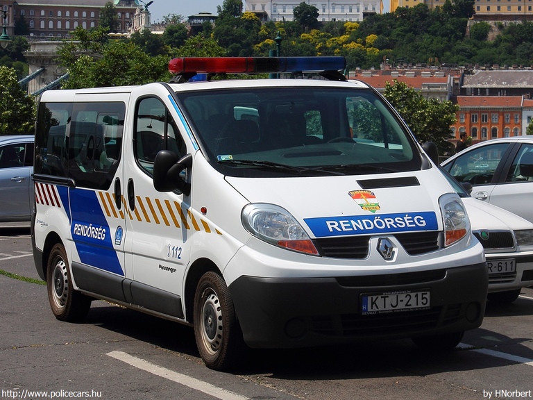 Renault Trafic, fotó: HNorbert
Keywords: police policecar Hungary hungarian rendőr rendőrautó rendőrség magyar Magyarország KTJ-215