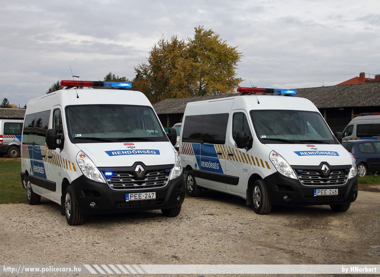 Renault Master, fotó: HNorbert
Keywords: police policecar Hungary hungarian rendőr rendőrautó rendőrség magyar Magyarország PEE-246 PEE-247