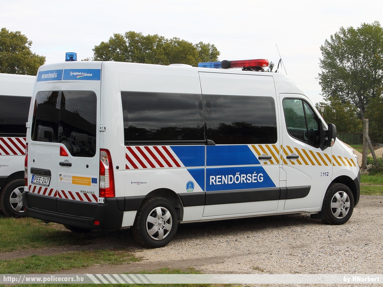 Renault Master, fotó: HNorbert
Keywords: police policecar Hungary hungarian rendőr rendőrautó rendőrség magyar Magyarország PEE-247