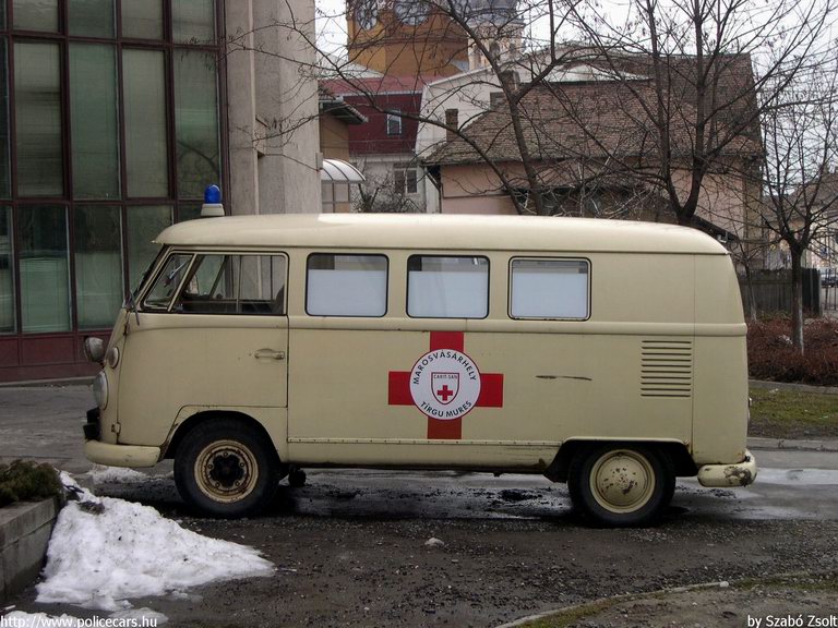 VW Transporter T1, fotó: Szabó Zsolt
Keywords: román Románia mentő mentőautó