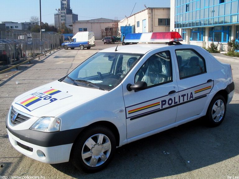 Dacia Logan, fotó: Lee
Keywords: román Románia rendőr rendőrség rendőrautó