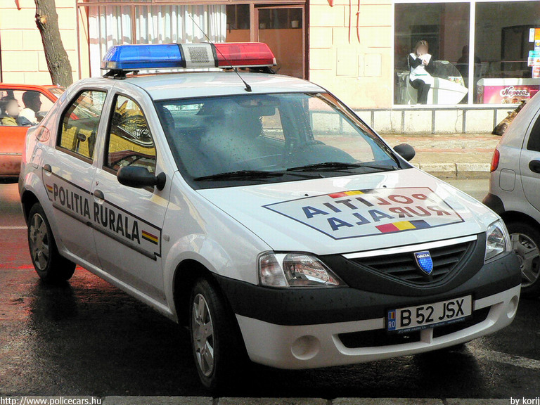 Dacia Logan, fotó: korij
Keywords: román Románia rendőr rendőrség rendőrautó