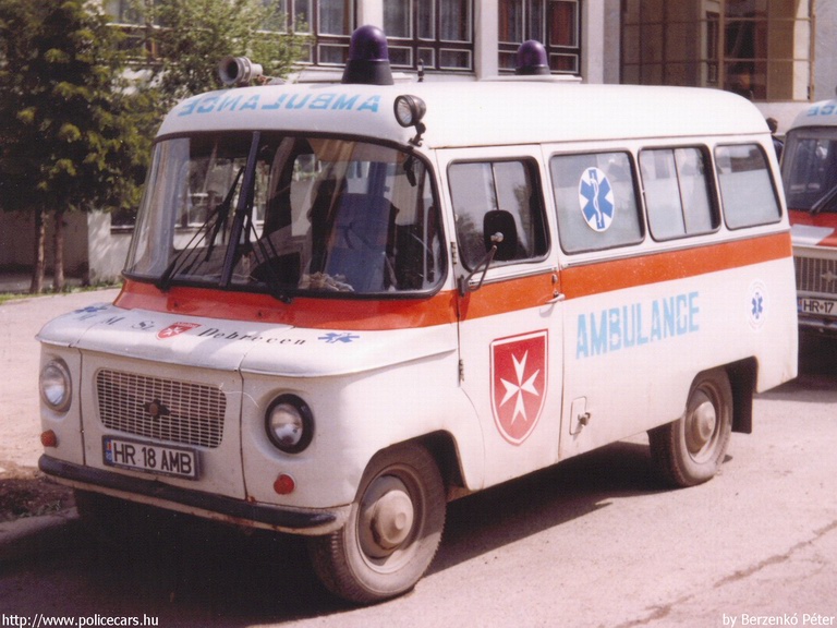 Nysa, fotó: Berzenkó Péter
Keywords: román Románia mentő mentőautó