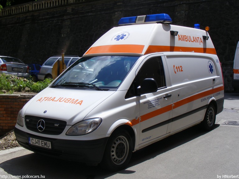 Mercedes Vito, fotó: HNorbert
Keywords: román Románia mentő mentőautó