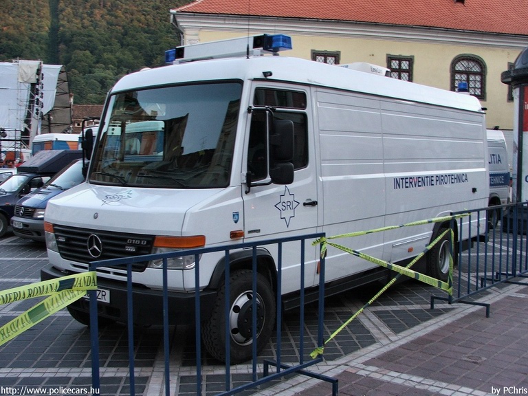 Mercedes-Benz Vario 818D, fotó: PChris
Keywords: rendőr rendőrautó rendőrség román Románia