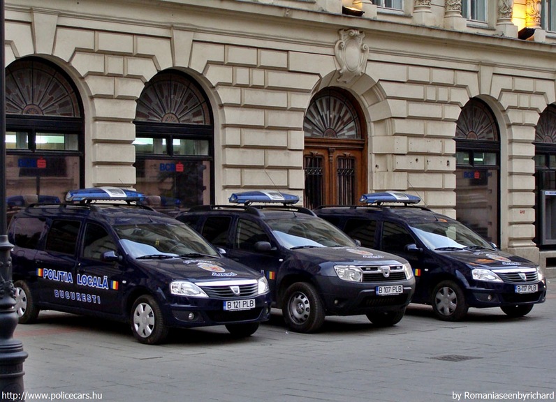 Dacia Logan, Duster, fotó: Romaniaseenbyrichard
Keywords: román Románia rendőr rendőrautó rendőrség