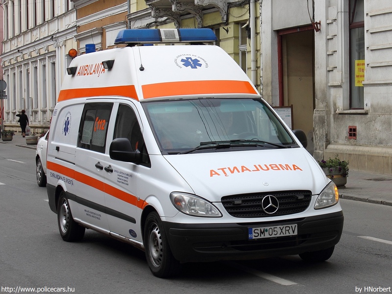 Mercedes-Benz Vito II 115 CDI, fotó: HNorbert
Keywords: román Románia mentő mentőautó SM05XRV