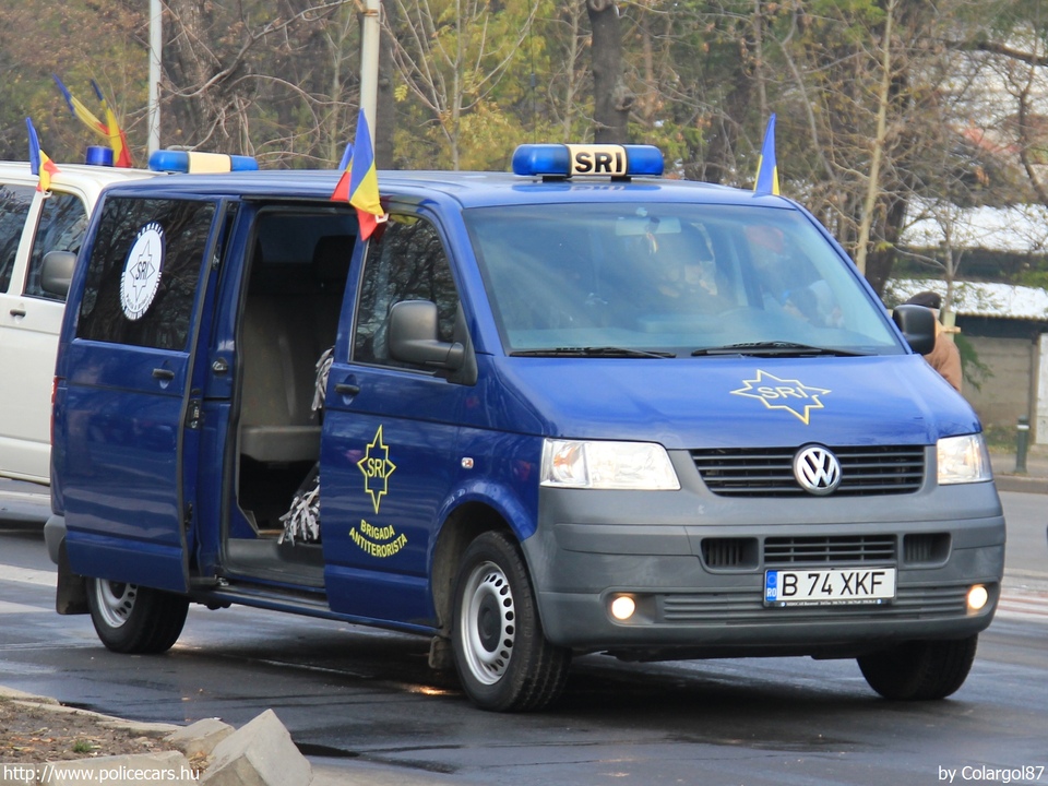 Volkswagen Transporter T5, fotó: Colargol87
Keywords: román Románia rendőr rendőrautó rendőrség