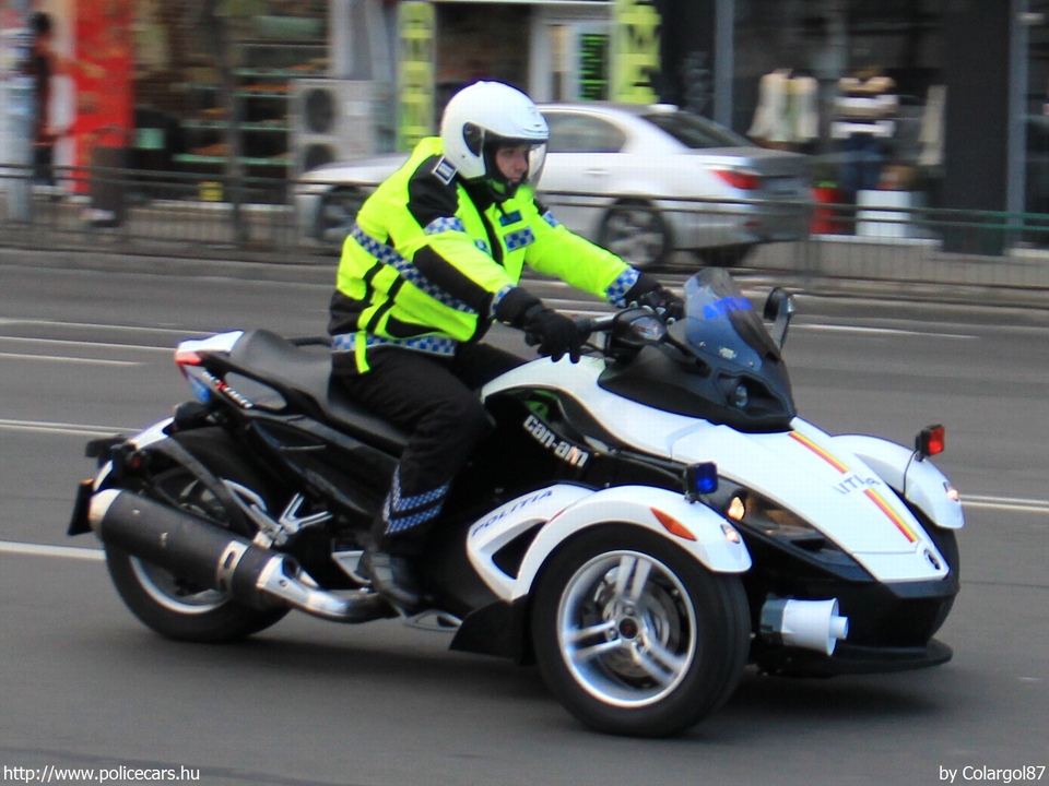 BRP Can-Am Spyder Roadster, fotó: Colargol87
Keywords: román Románia rendőr rendőrmotor rendőrség