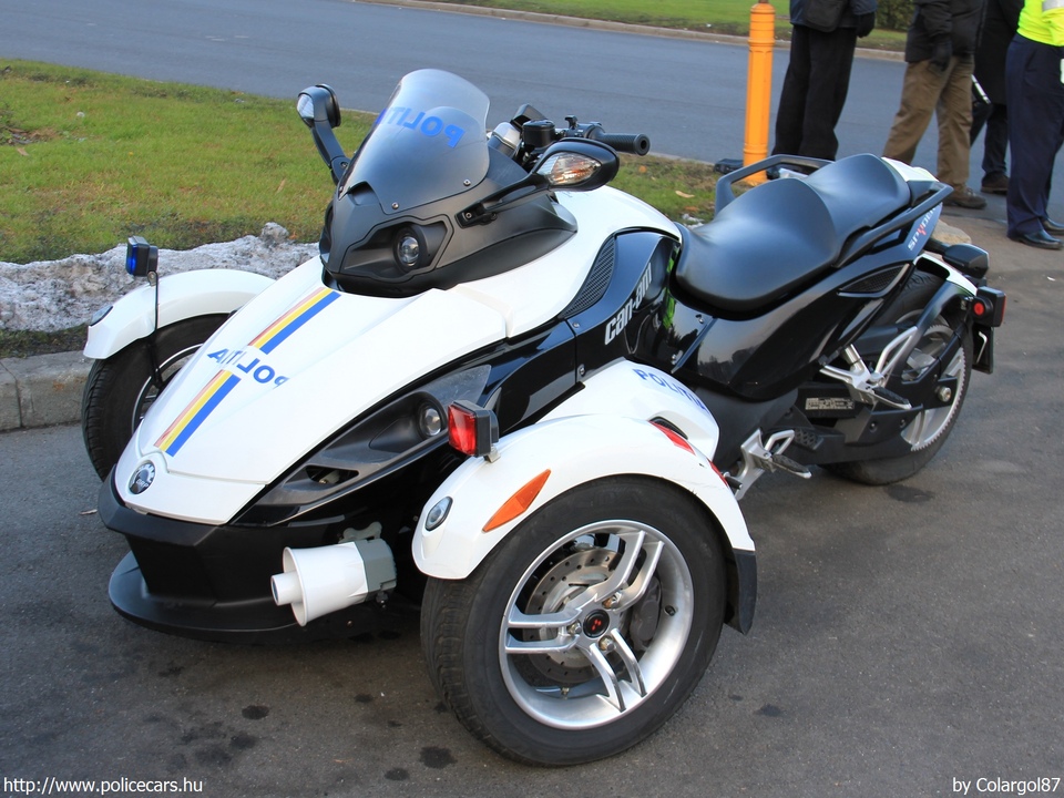 BRP Can-Am Spyder Roadster, fotó: Colargol87
Keywords: román Románia rendőr rendőrmotor rendőrség