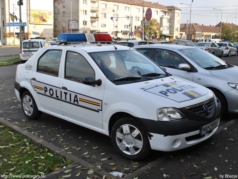 Dacia Logan, fotó: Bbazsa
Keywords: román Románia rendőr rendőrautó rendőrség romanian Romania police policecar MAI29896