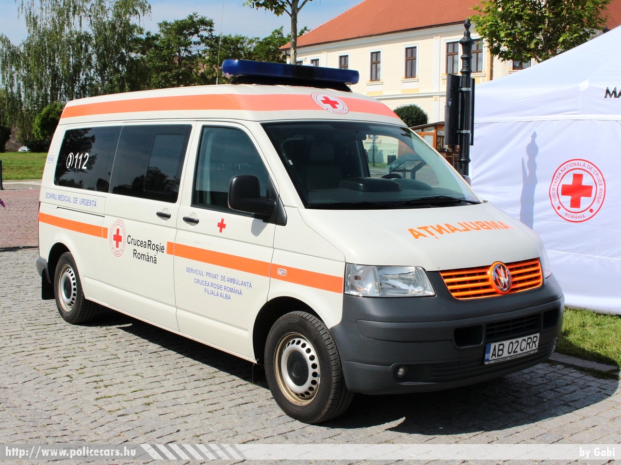 Volkswagen Transporter, fotó: Gabi
Keywords: román Románia mentő mentőautó romanian Romania ambulance