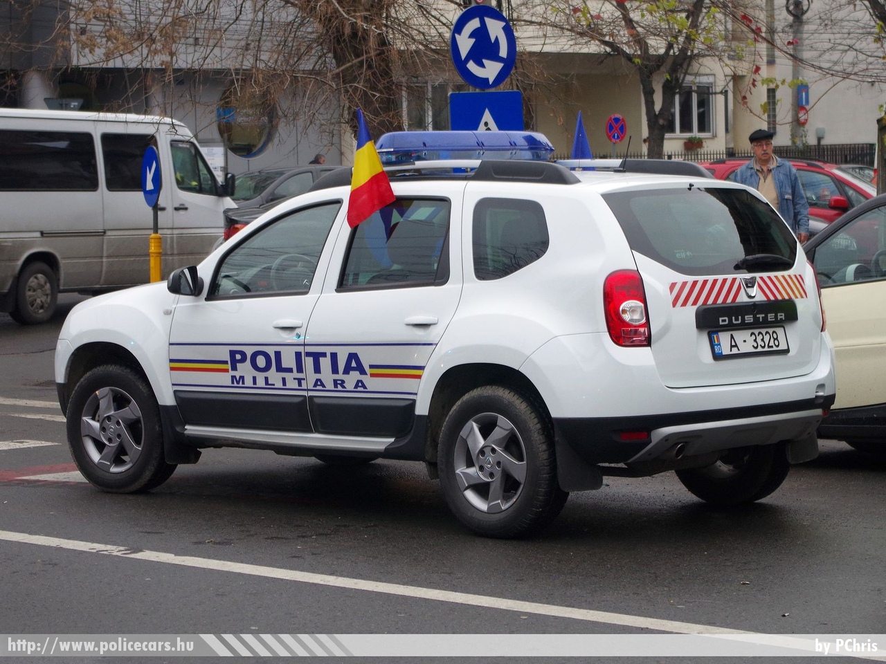 Dacia Duster, fotó: PChris
Keywords: katonai román Románia rendőr rendőrautó rendőrség Romania military police policecar