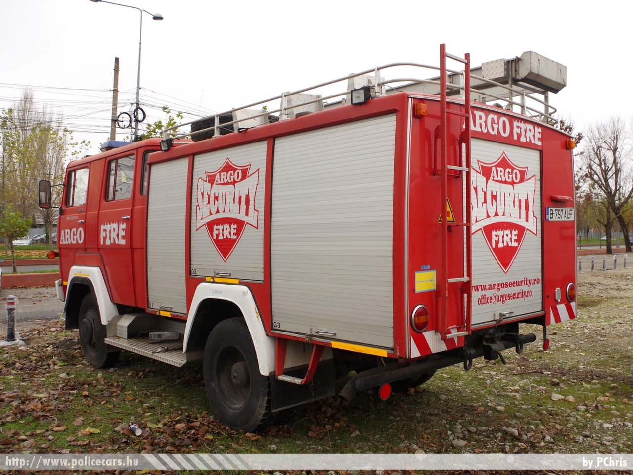Magirus Deutz 170, fotó: PChris
Keywords: fire román Románia tûzoltó tûzoltóautó romanian Romania firetruck