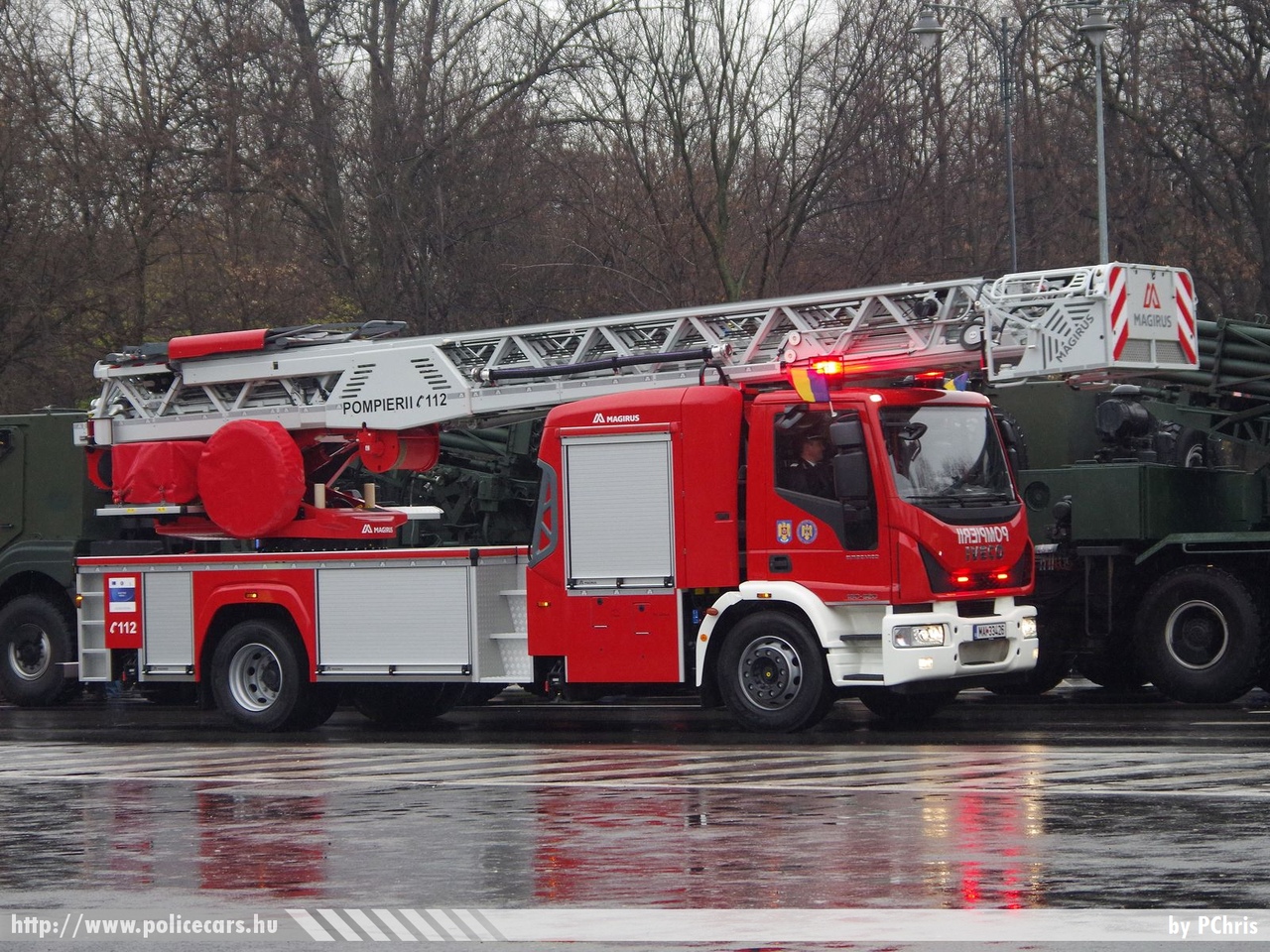 Iveco Magirus, fotó: PChris
Keywords: fire román Románia tûzoltó tûzoltóautó romanian Romania firetruck