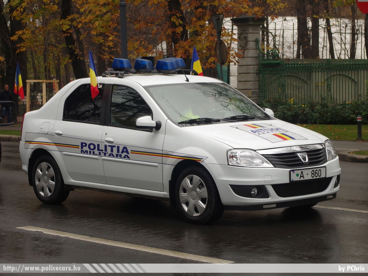 Dacia Logan, fotó: PChris
Keywords: katonai román Románia rendőr rendőrautó rendőrség Romania military police policecar