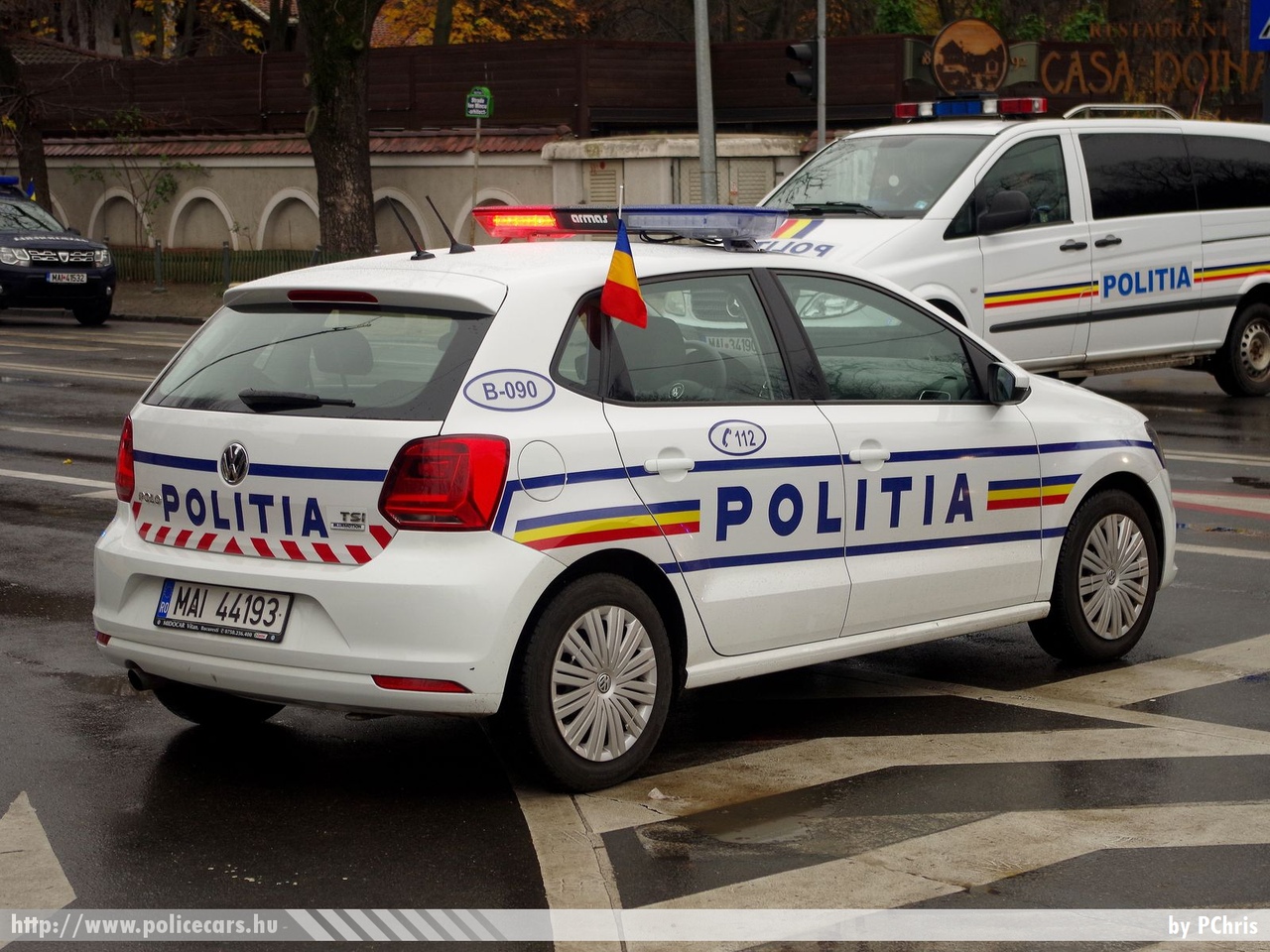 Volkswagen Polo V, fotó: PChris
Keywords: román Románia rendőr rendőrautó rendőrség