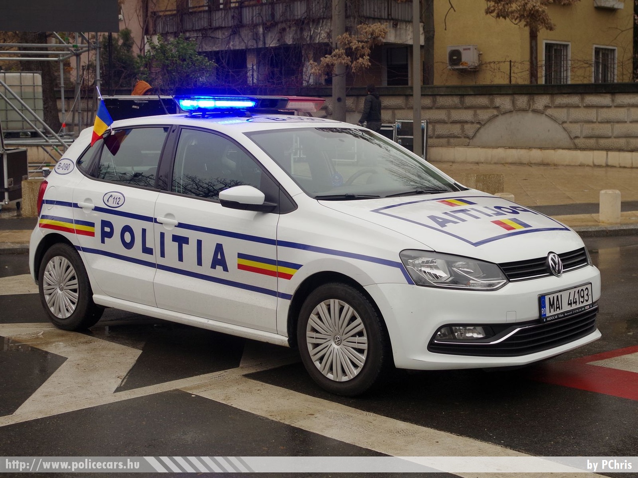 Volkswagen Polo V, fotó: PChris
Keywords: román Románia rendőr rendőrautó rendőrség