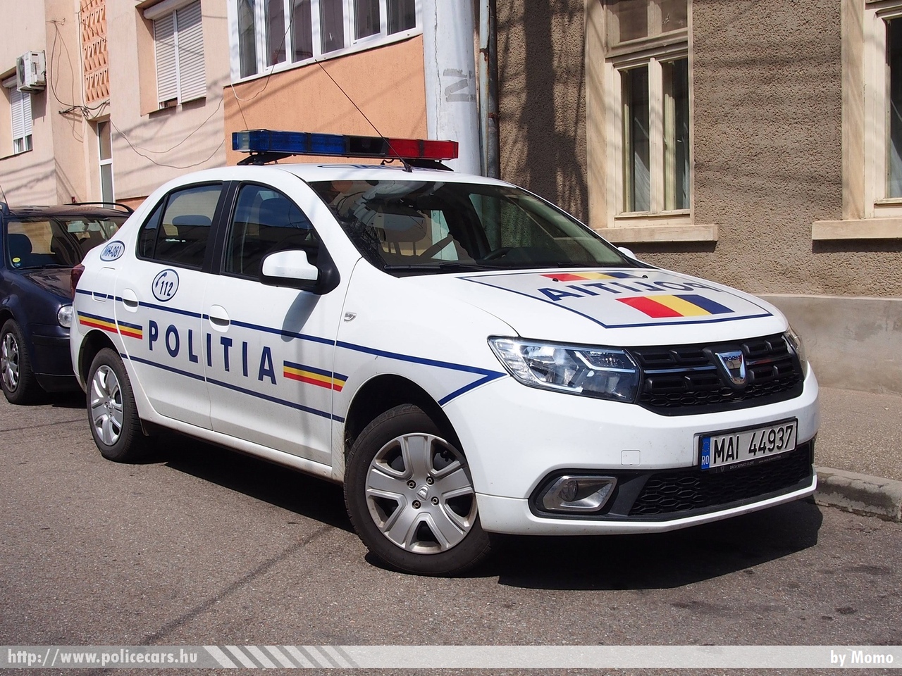 Dacia Logan, fotó: Momo
Keywords: román Románia rendőr rendőrautó rendőrség police policecar Romanian