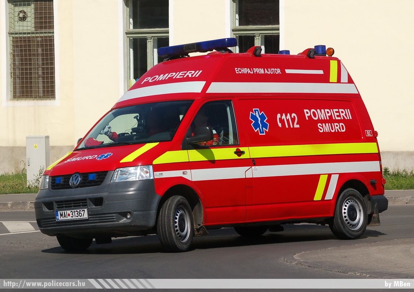 Volkswagen Transporter T5, fotó: MBen
Keywords: román Románia mentő mentőautó SMURD tûzoltó tûzoltóautó