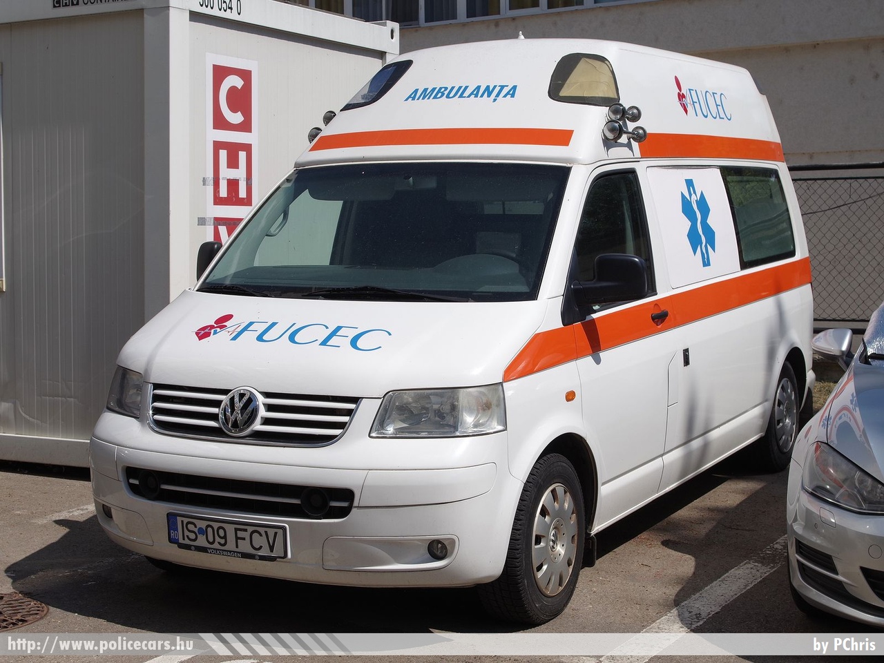 Volkswagen Transporter T5, FUCEC, Iasi, fotó: PChris
Keywords: román Románia mentő mentőautó romanian Romania ambulance