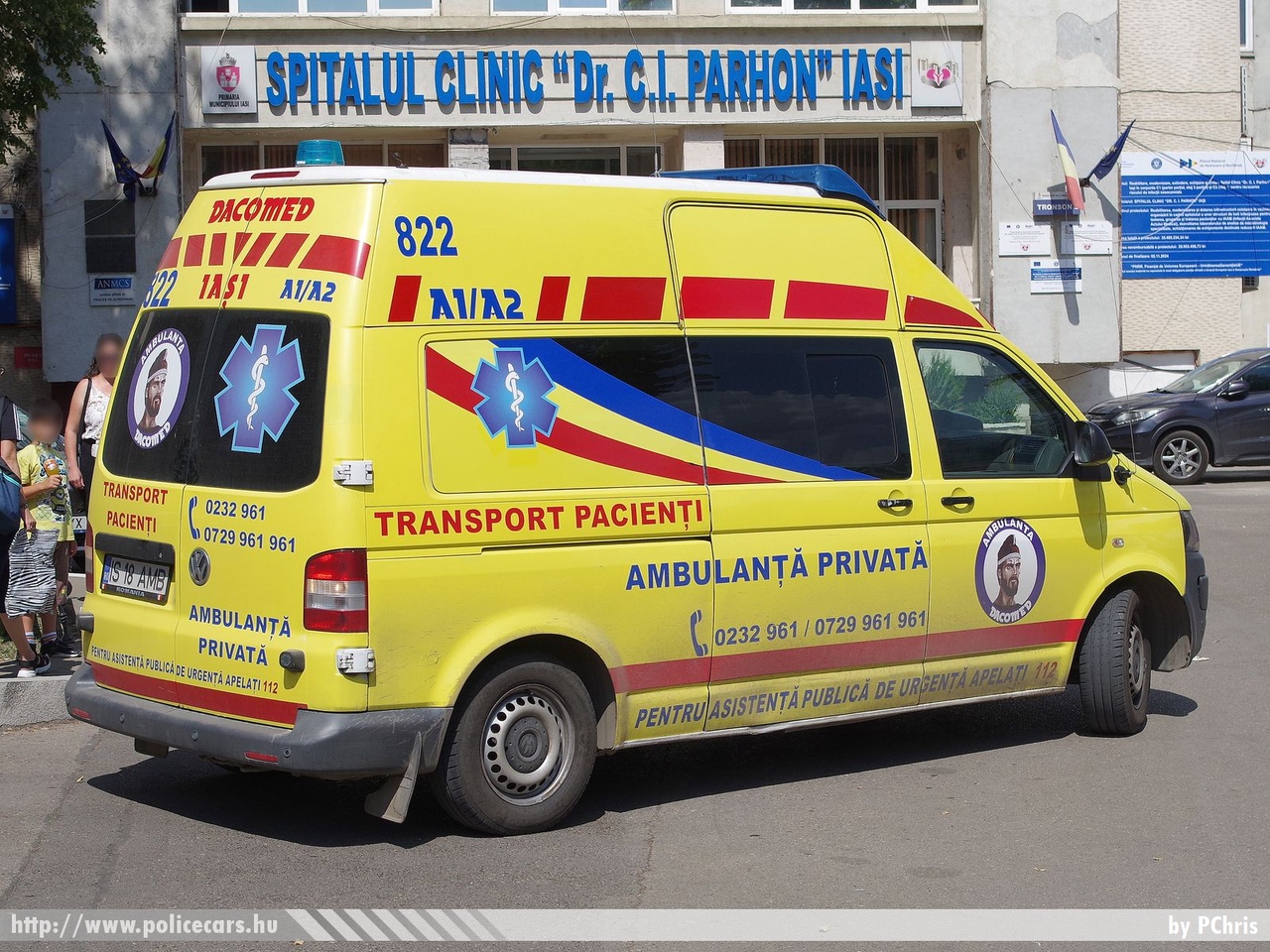 Volkswagen Transporter T5 facelift, DACOMED, Iasi, fotó: PChris
Keywords: román Románia mentő mentőautó romanian Romania ambulance