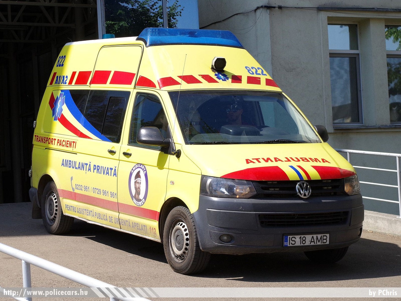 Volkswagen Transporter T5 facelift, DACOMED, Iasi, fotó: PChris
Keywords: román Románia mentő mentőautó romanian Romania ambulance