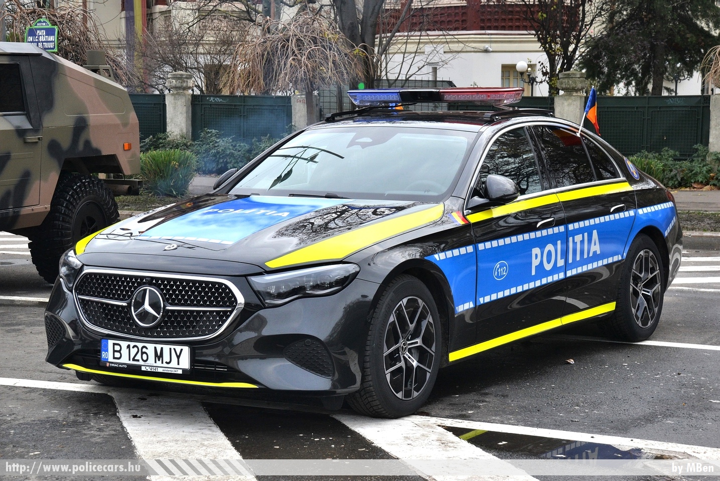 Mercedes E200 4Matic, Politia, fotó: MBen
Keywords: román Románia rendőr rendőrautó rendőrség police policecar Romanian Romania politia