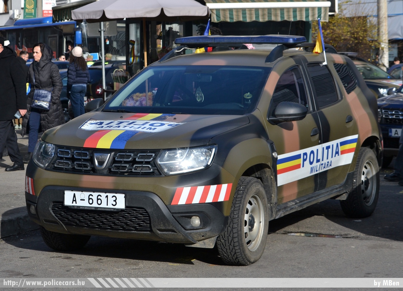 Dacia Duster, Politia Militara, fotó: MBen
Keywords: katonai román Románia rendőr rendőrautó rendőrség Romania military police policecar