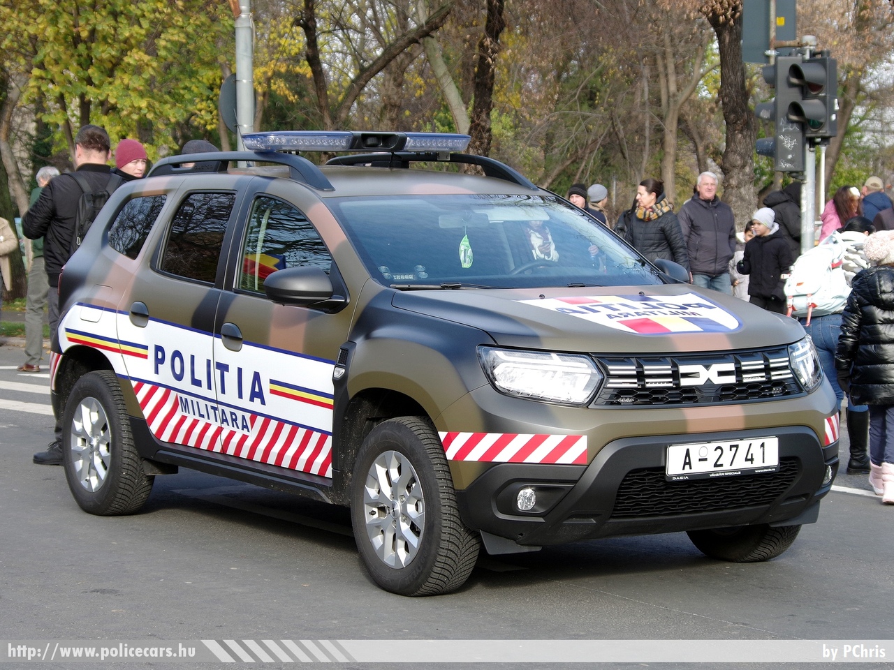 Dacia Duster, Politia Militara, fotó: PChris
Keywords: katonai román Románia rendőr rendőrautó rendőrség Romania military police policecar