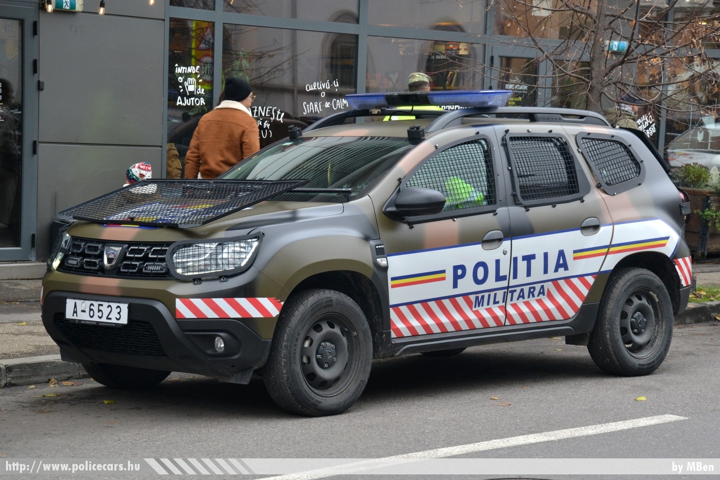 Dacia Duster, Politia Militara, fotó: MBen
Keywords: katonai román Románia rendőr rendőrautó rendőrség Romania military police policecar