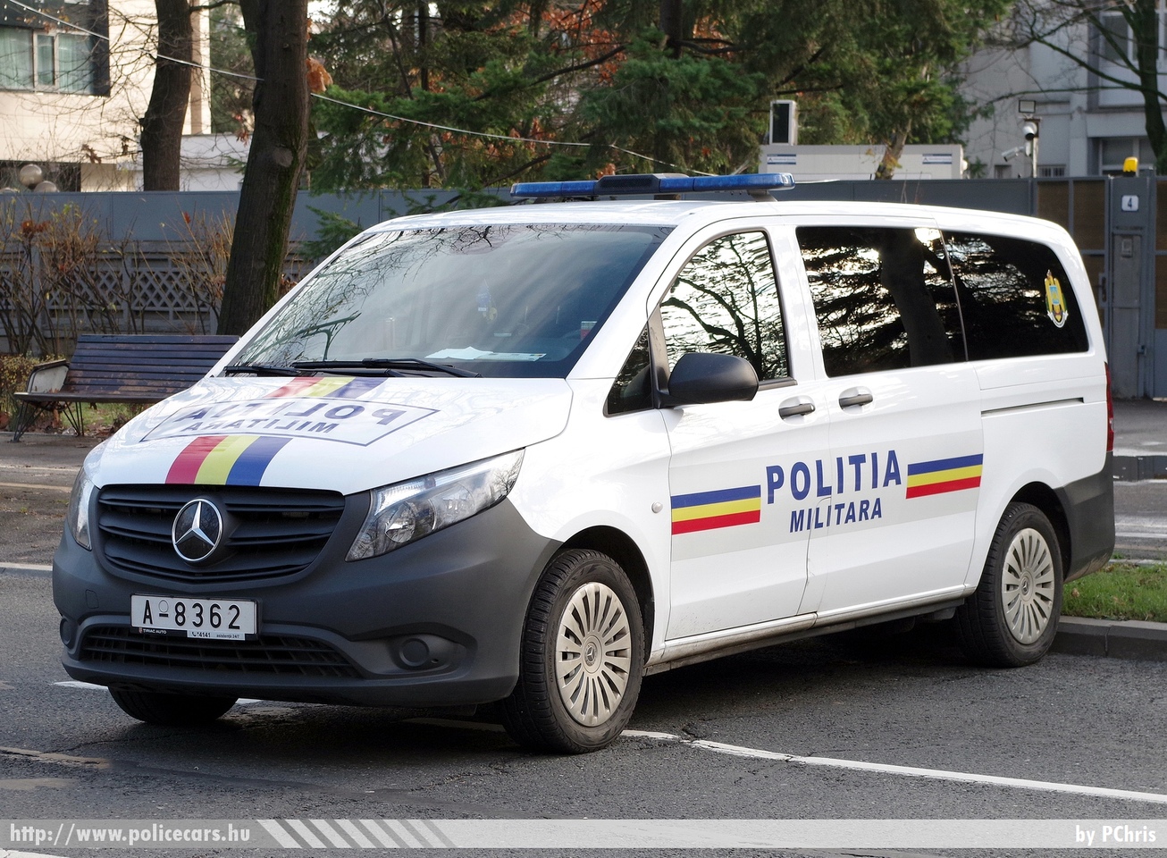 Mercedes Vito, Politia Militara, fotó: PChris
Keywords: katonai román Románia rendőr rendőrautó rendőrség Romania military police policecar