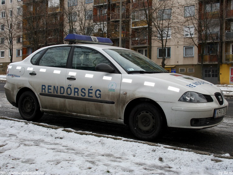Seat Cordoba, fotó: Bazsi
Keywords: rendőrség rendőr rendőrautó KPK-050 magyar Magyarország