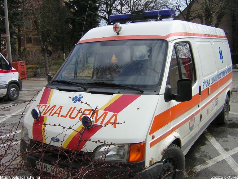 Ford Transit, fotó: Gzozzo pictures
Keywords: Szlovákia szlovák mentő mentőautó ambulance Slovakia slovakian