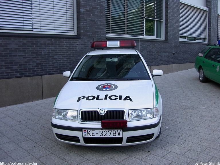 Skoda Octavia, fotó: Peter Stehlik
Keywords: Szlovákia szlovák rendőrautó rendőr rendőrség police policecar Slovakia slovakian